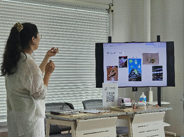 문화실험공간 호수 [월간 호수랩 10월] <패드로 그리는 트래블 감성 로그> 포스터